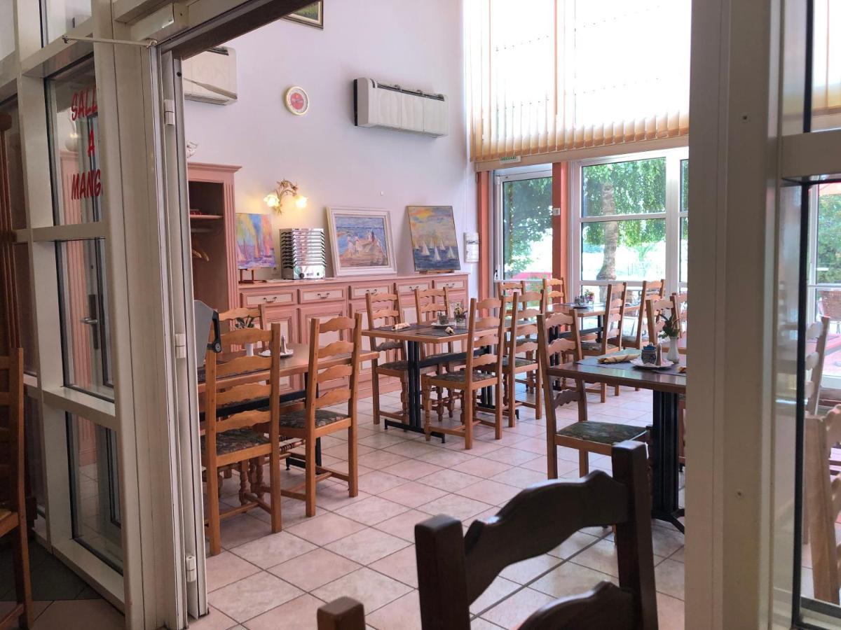 Logis Hotel Restaurant Saint Augustin Mittelbronn Luaran gambar
